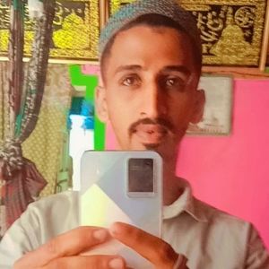 Meet your Posher, Malik